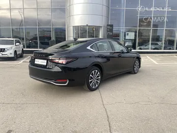 Купить Lexus ES, VII Рестайлинг 2 Черный 200 2.0 CVT (173 л.с.) от 6350000 ₽. в Самаре