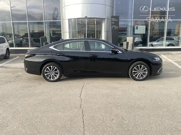 Купить Lexus ES, VII Рестайлинг 2 Черный 200 2.0 CVT (173 л.с.) от 6350000 ₽. в Самаре